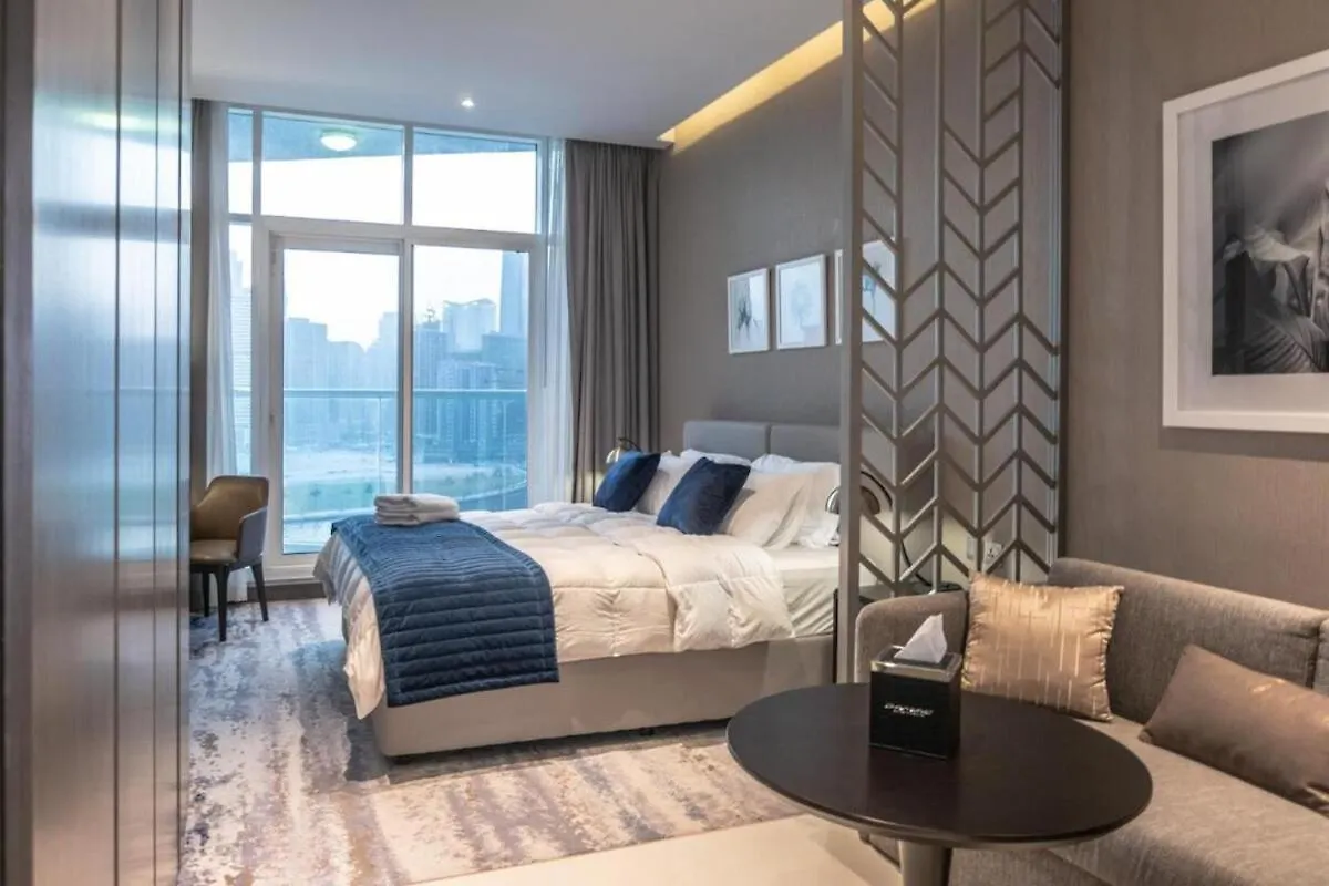 Aws Holiday Homes - Canal Views In A High Floor Dubai